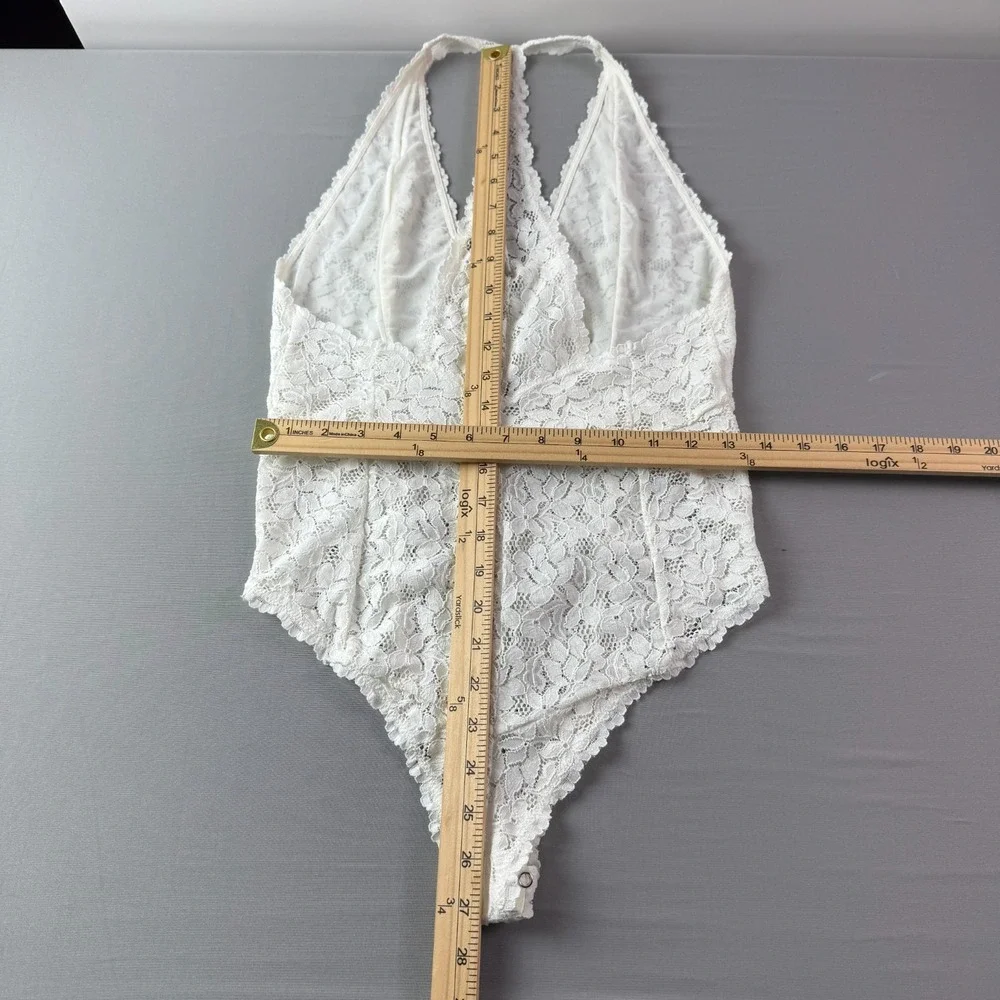 Free People Intimately Lingerie M Avery‎ White Lace bodysuit Racerback Romantic